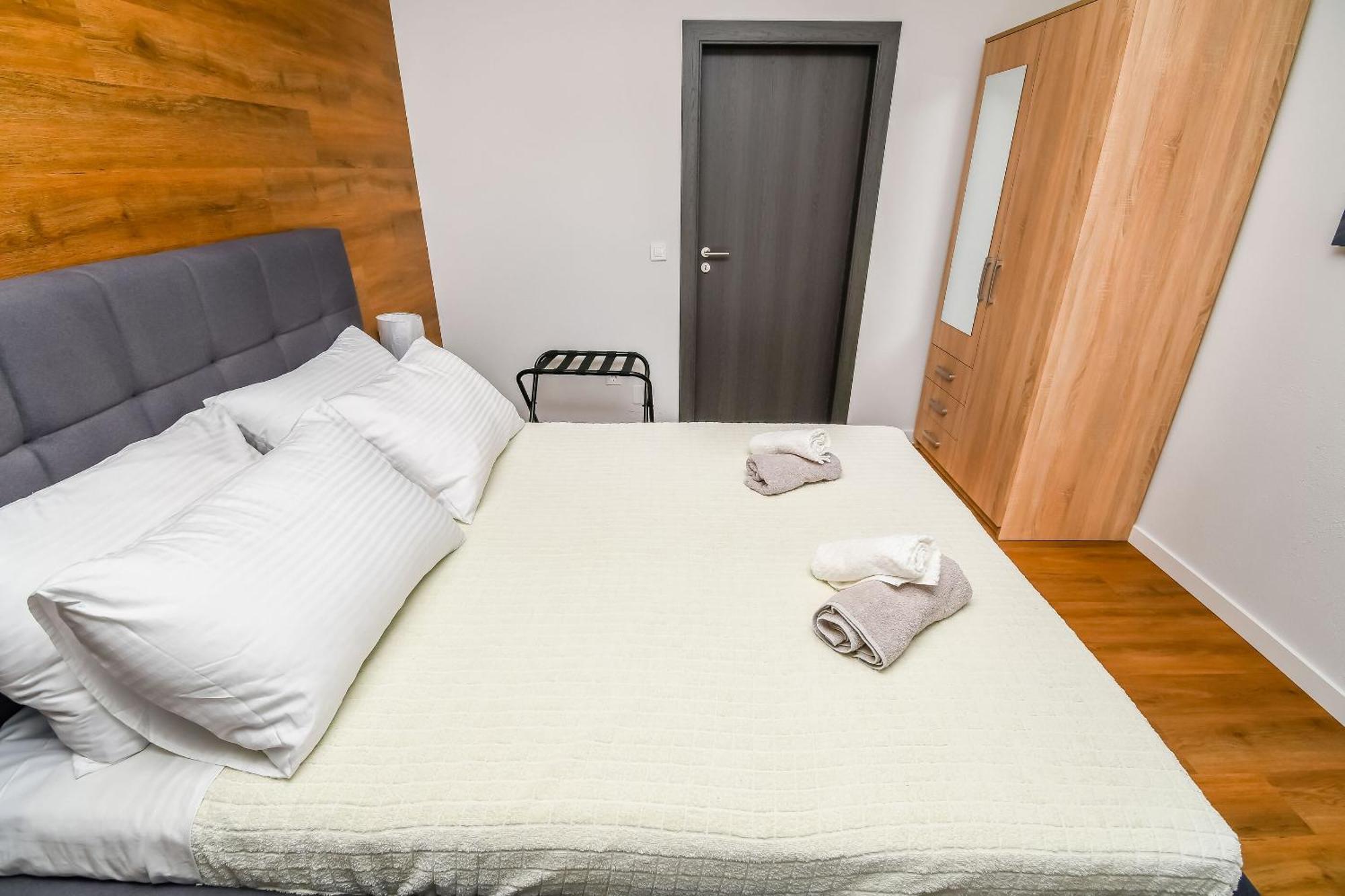 Neli Apartmán *