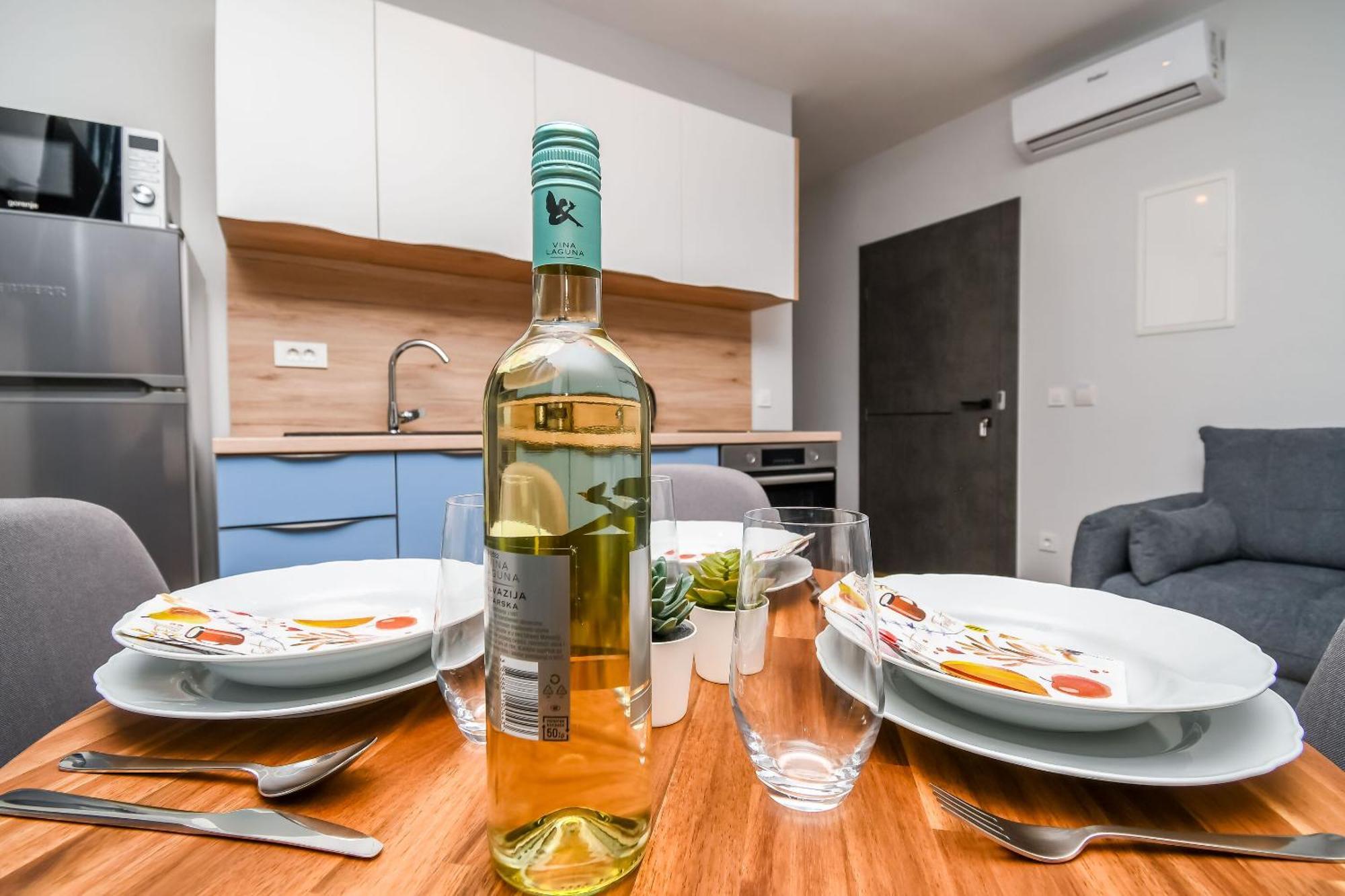 Neli Apartmán